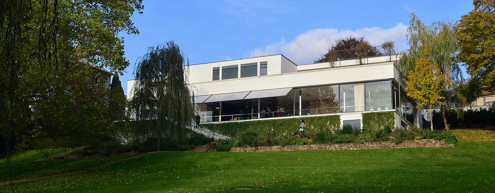 Villa Tugendhat – szklany manifest elegancji i funkcjonalizmu